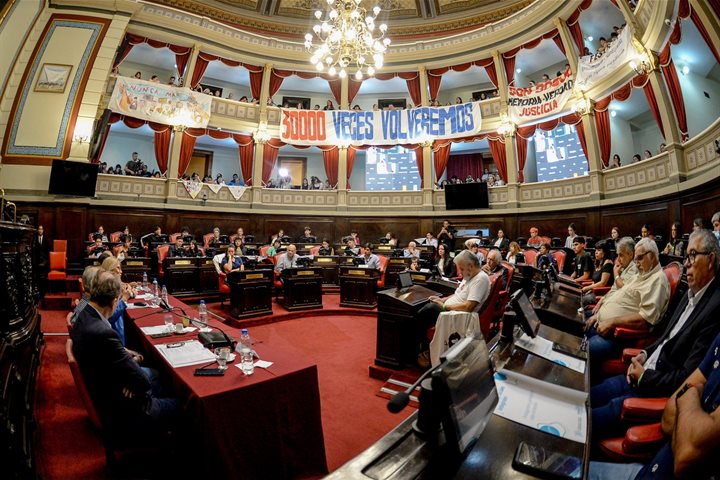 Magario: “Los argentinos quieren que la democracia les garantice los derechos que necesitan”